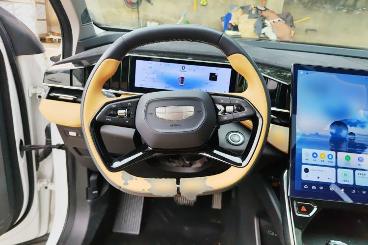 Used Geely Auto FX11 2023 2.0TD DCT Prestige Edition
