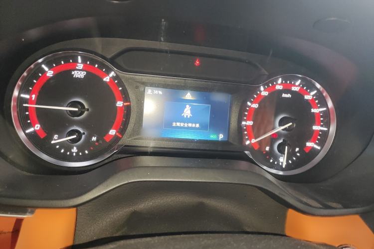 Used SAIC MAXUS Xintu V90 2022 2.0T Automatic Zhiyun King Rear-Drive Long Wheelbase High-Roof Design with Single Rear Tire—6/7 Seater