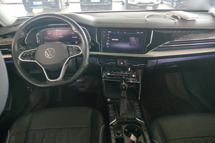 Used Volkswagen Passat 2022 330TSI Luxury Edition
