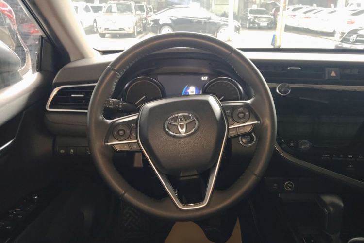 Used Toyota Camry 2019 Revised Version 2.0G Luxury Edition Steering Wheel