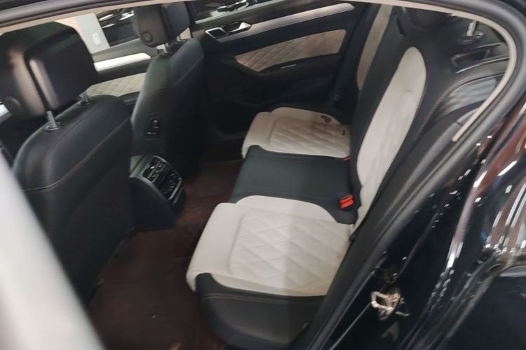 Used Volkswagen Magotan 2023 2 Million Units Commemorative Edition 330TSI DSG Luxury Version
