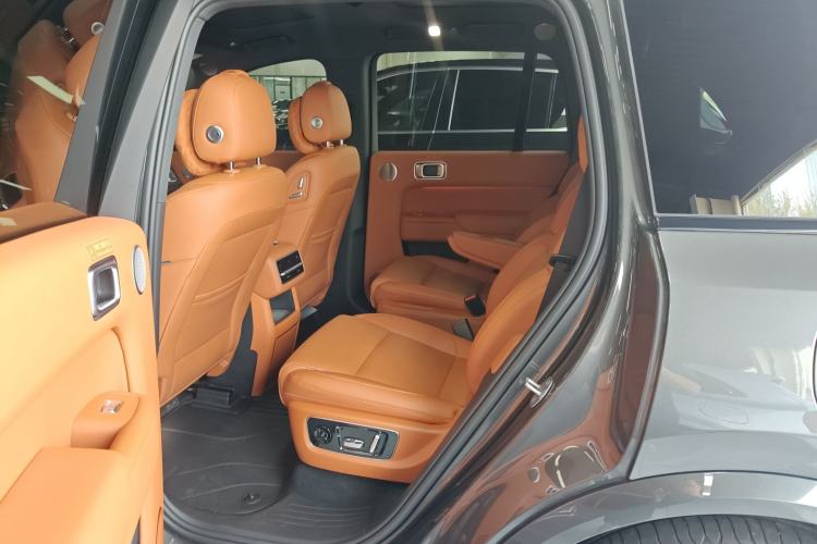 Used Li Auto L8 2023 Pro Model Left Rear Seat