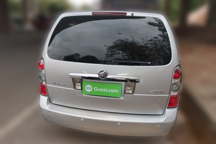 Used Buick GL8 2014 2.4L Comfort Edition Rear