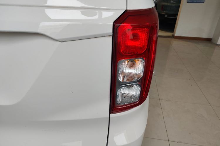 Used Wuling Hongguang 2021 1.5L Facelift S Comfort Version Hydraulic Power Steering LAR Right Rear Taillight