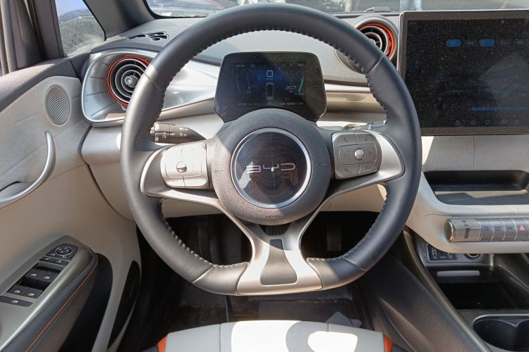 Used BYD Dolphin 2021 405 km Fashion Edition