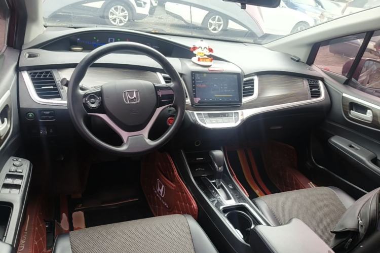 Used Honda Jade 2017 1.8L automatic Comfort version 5 seats