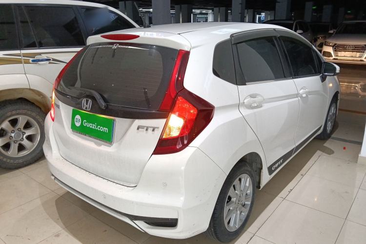 Used Honda Fit 2018 1.5L CVT Comfort Sunroof Version