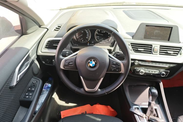 Used BMW 1 Series 2018 118i Fashion Model Steering Wheel