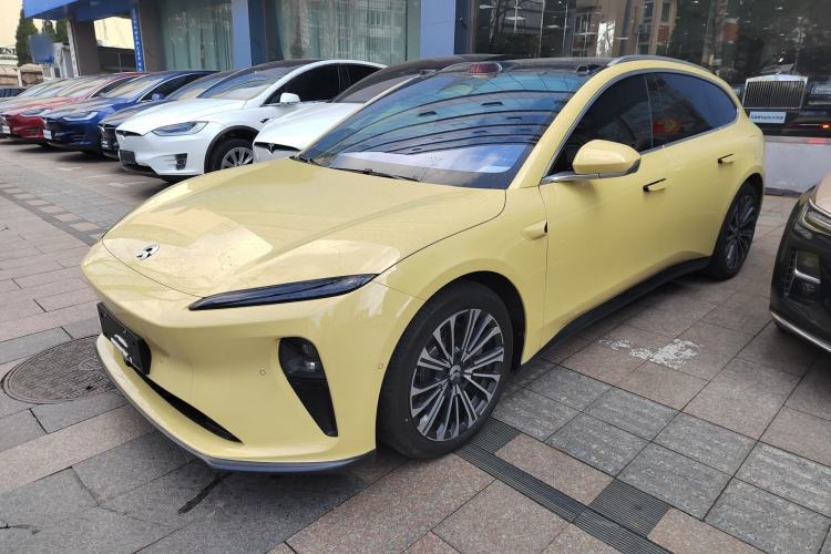 Used Nio ET5T 2023 75 kWh Touring
