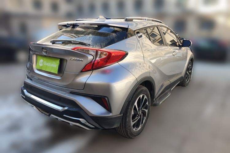 Used Toyota IZOA 2018 2.0L Yichi Version China VI Standard