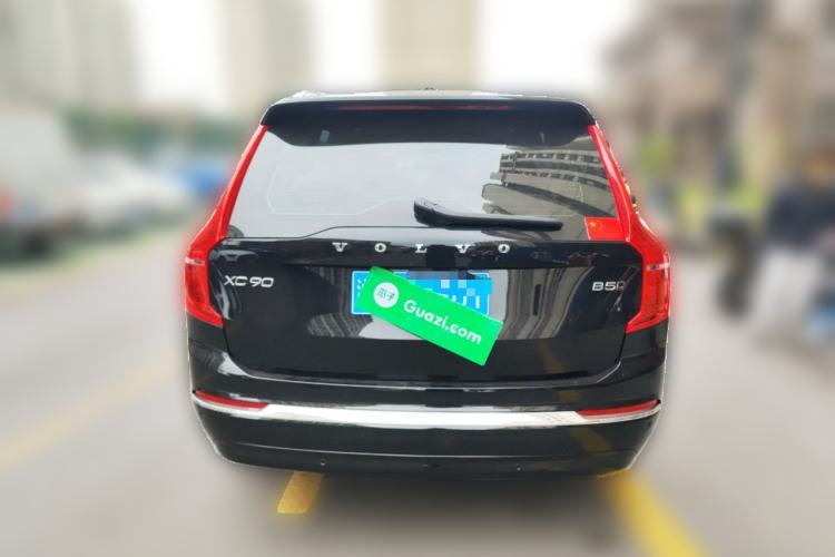 Used Volvo XC90 2025 B5 SmartDrive Luxury Edition 7-Seater Rear