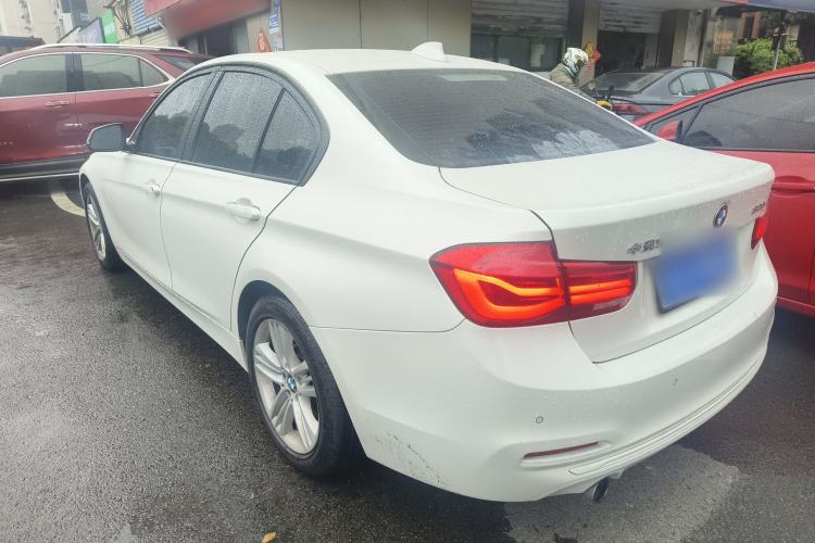Used BMW 3 Series 2016 320i Fashion Model Exterior 2