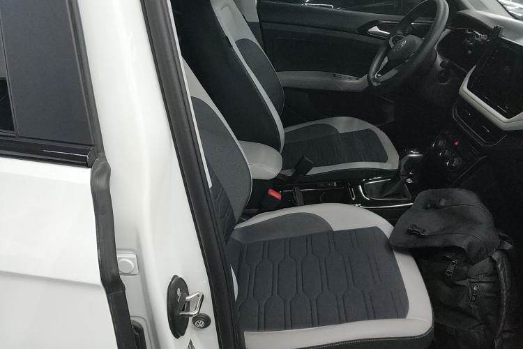 Used Volkswagen Tharu 2025 New Sharp 1.5L Ambitious Edition Right Front Seat