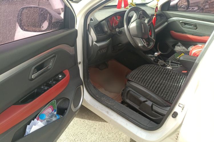 Used Haval H2s 2018 Red-Label 1.5T Dual-Clutch Elite Model
