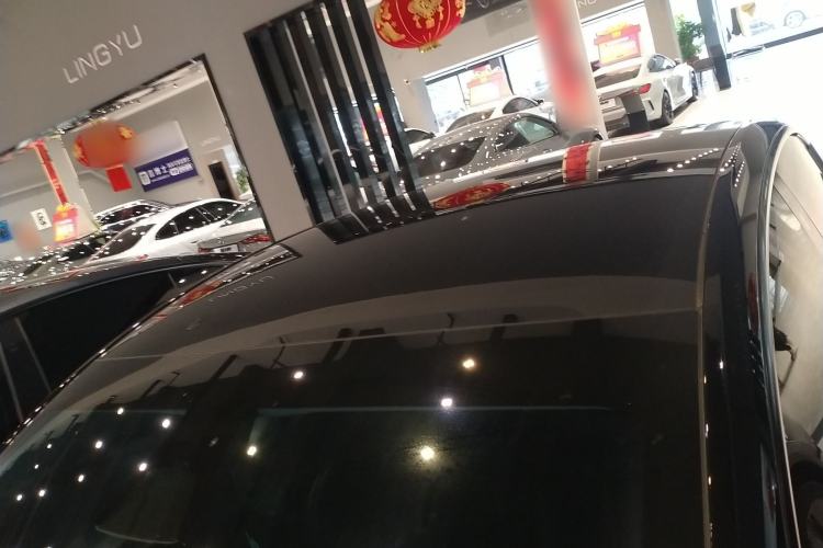 Used Tesla Model Y 2023 Long-Range All-Wheel-Drive Version