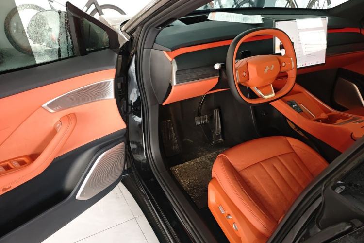 Used ONVO L60 2024 60 kWh Rear-Drive Version