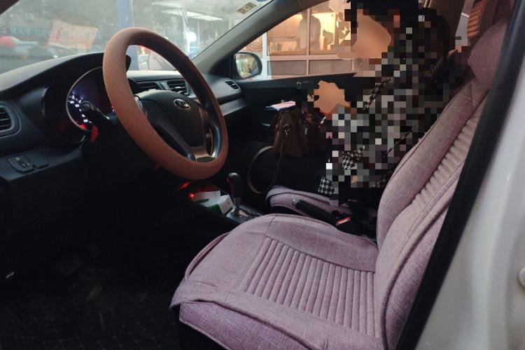 Used Kia K2 2015 Sedan 1.4L Automatic GLS Left Front Seat