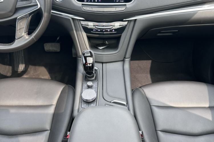 Used Cadillac XT5 2022 2.0T Four-Wheel Drive Luxury Version