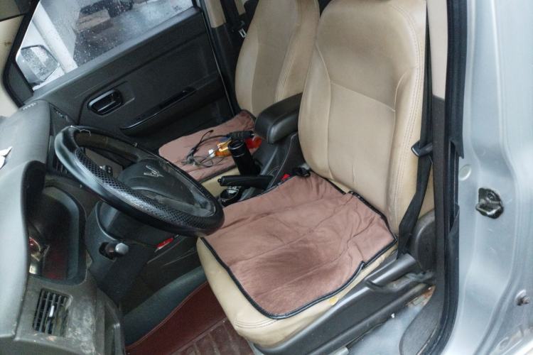 Used Wuling Rongguang V 2015 1.5L Standard Version Left Front Seat
