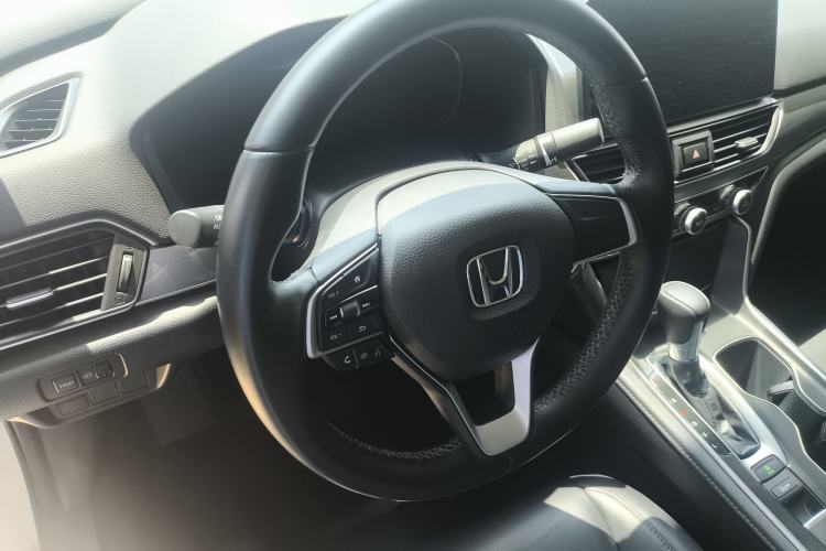 Used Honda Accord 2022 260TURBO Luxury Edition Interior 2