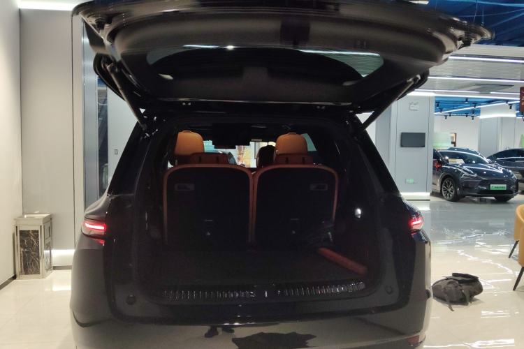 Used Li Auto L9 2022 Max model