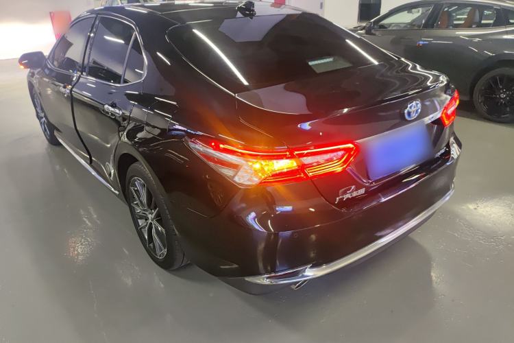 Used Toyota Camry 2023 Dual-Motor 2.5HG Luxury Edition
