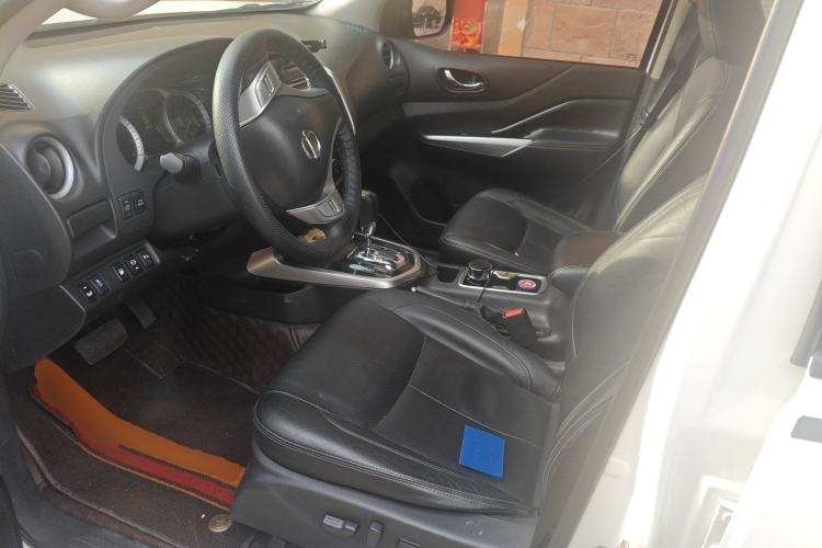 Used Nissan Terra 2018 2.5L Automatic 4x4 Flagship Edition