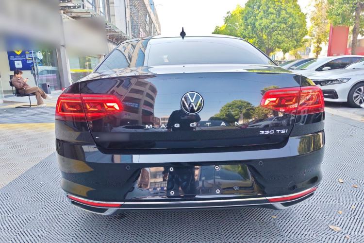 Used Volkswagen Magotan 2020 330TSI DSG Leading Model
