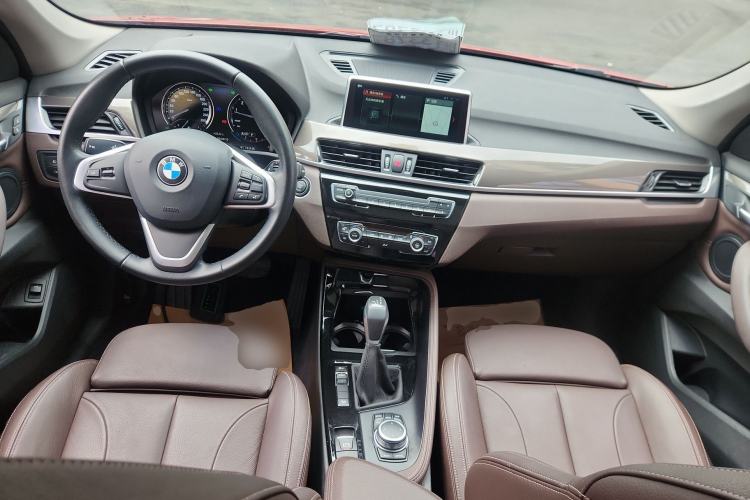 Used BMW X1 2019 xDrive20Li Luxury Model Center Console