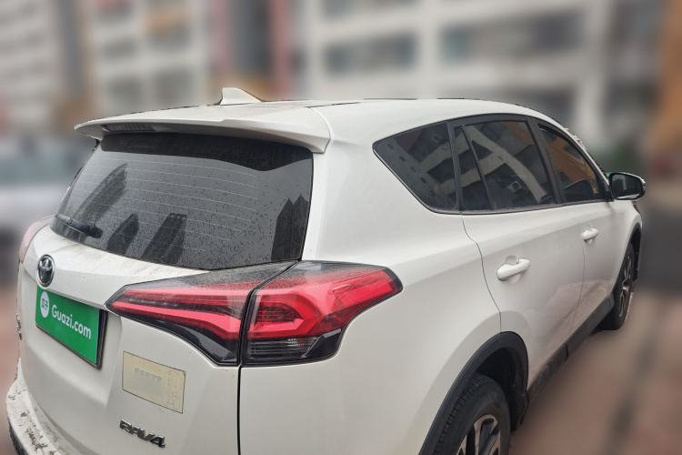 Used Toyota RAV4 2016 2.0L CVT Two-Wheel Drive Urban Edition China V Standard
