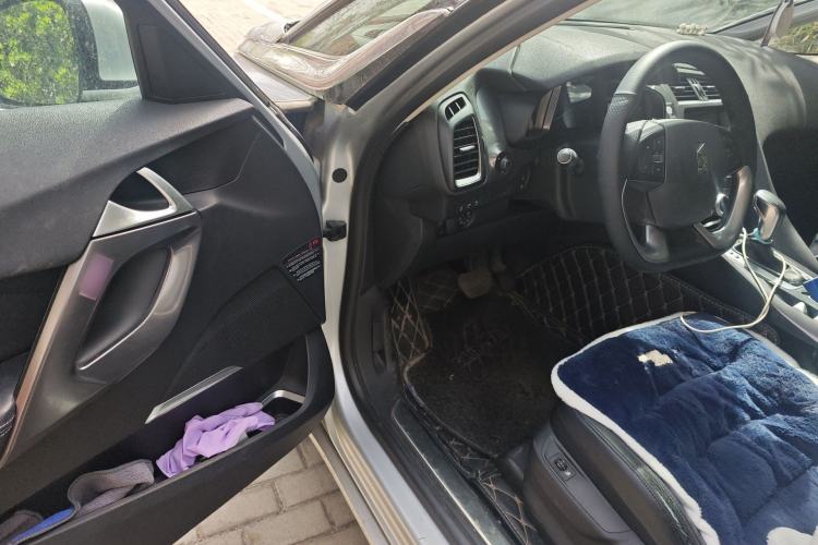 Used DS 5 2013 1.6T Luxury Edition THP160