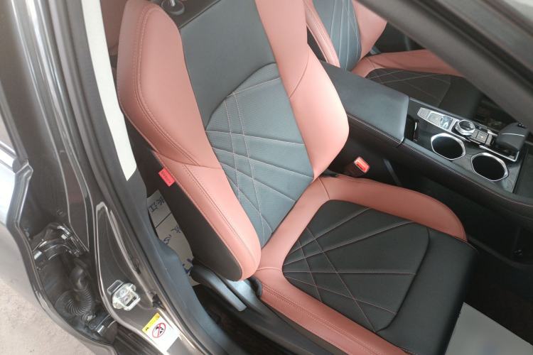 Used CHANGAN Eado 2024 PLUS Blue Whale NE 1.4T GDI DCT High-Energy Edition