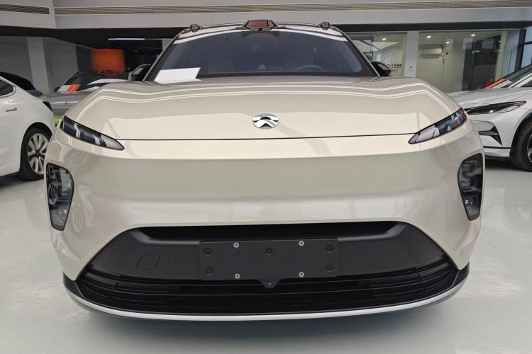 Used Nio ES8 2024 75 kWh Front