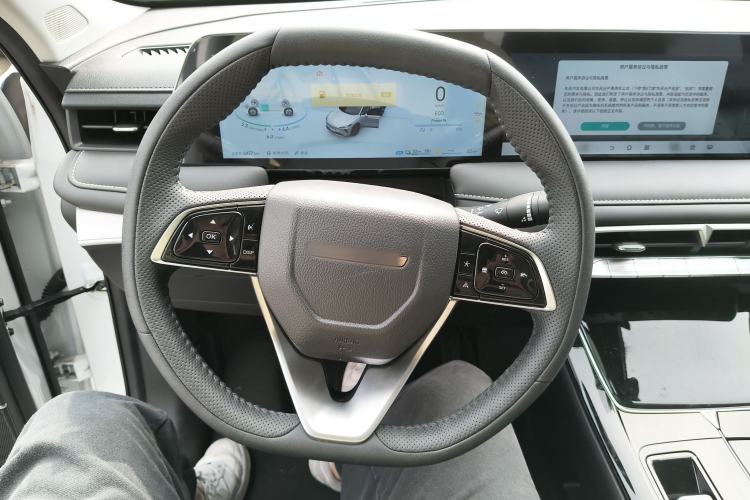 Used Venucia V DD-i 2025 Orca 150km Joyful Journey Edition
