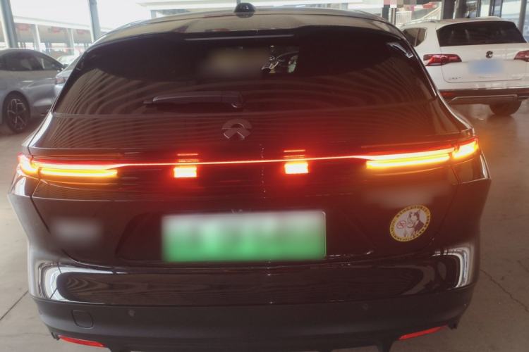 Used Nio ET5T 2023 75 kWh Touring