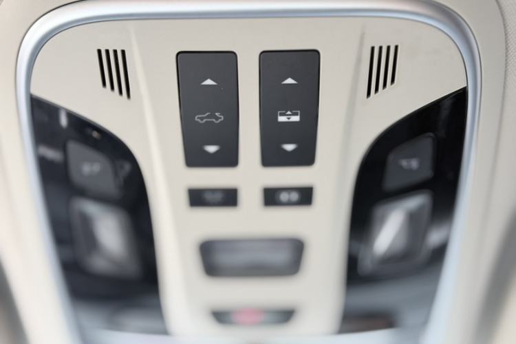 Used Haval F7 2021 1.5T Two-Wheel Drive iXuan Interior 4