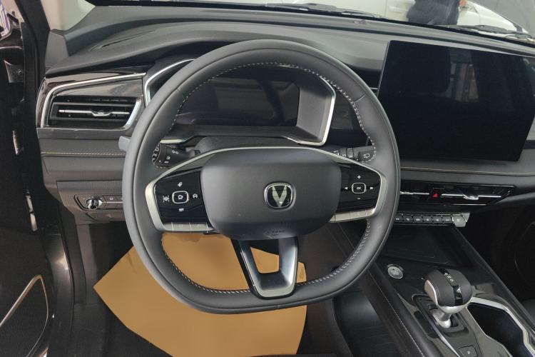 Used Changan CS75 2026 Model PRO 1.5T DCT Prestige 7-Seater
