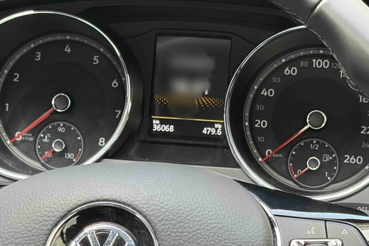 Used Volkswagen Tiguan L 2019 330TSI Automatic Two-Wheel Drive Panoramic Comfort Edition China VI Standard Instrument Cluster