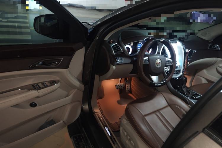 Used Cadillac SRX 2011 3.0L Luxury Model Driver Seat