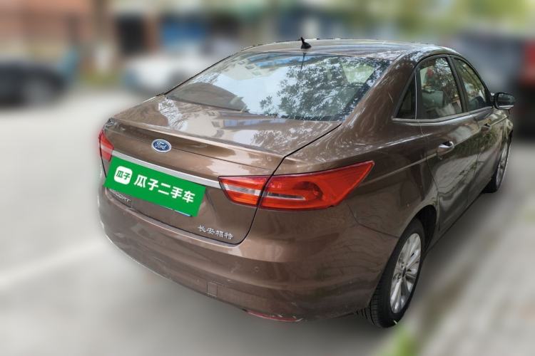 Used Ford Escort 2015 1.5L Manual Fashion Edition Rear Right 45 Deg