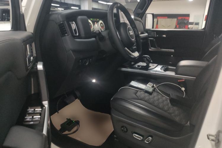 Used 212 T01 2024 2.0T Mechanic