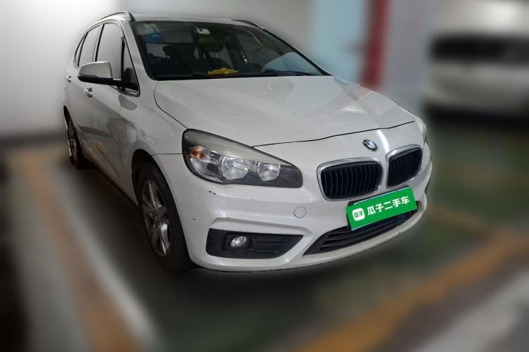 Used BMW 2 Series Gran Tourer 2015 218i Leading Model Front Right 45 Deg