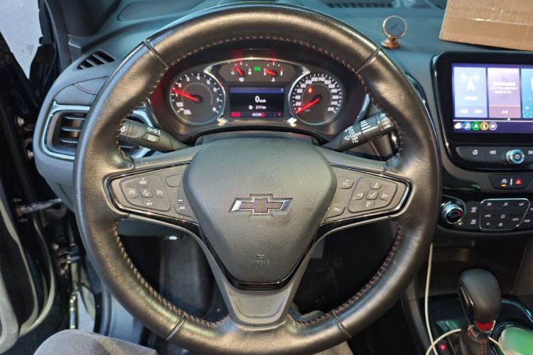 Used Chevrolet Equinox 2021 550T RS Smart Boundary-Pushing Edition Steering Wheel