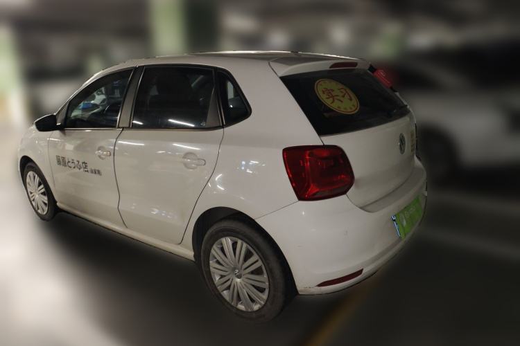 Used Volkswagen Polo 2016 1.6L Automatic Comfort Model