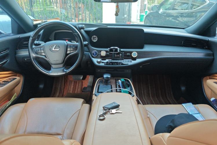 Used Lexus LS 2021 500h Excellence Edition