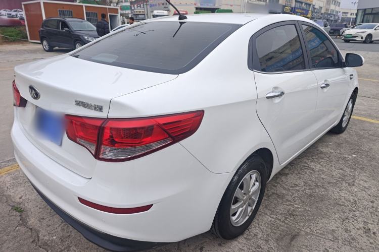 Used Kia K2 2015 Sedan 1.4L Automatic GLS
