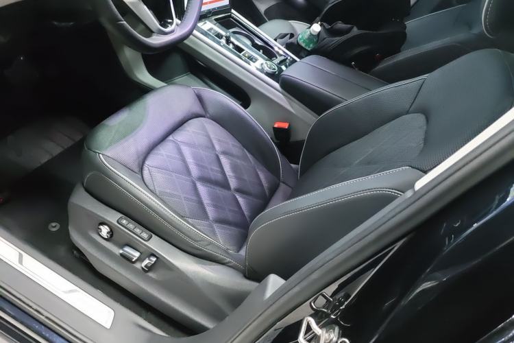 Used Volkswagen Teramont 2021 530 V6 All-Wheel Drive Prestige Flagship Edition Left Front Seat