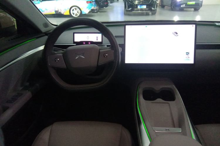 Used XPeng MONA M03 2024 620 with Ultra-Long Range