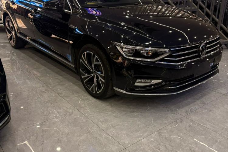 Used Volkswagen Magotan 2020 330TSI DSG Luxury Edition
