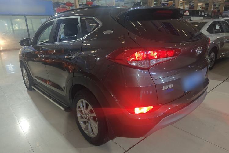 Used Hyundai Tucson 2018 1.6T Dual-Clutch Two-Wheel Drive 15th Anniversary Special Edition Rear Left 45 Deg